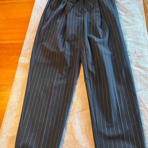 TALBOTS Navy Blue W/ White Pinstripe Tie Waist Cropped Pant, Size 2,